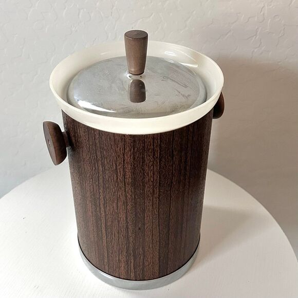 Kromex ice bucket, Faux Wooden Ice Bucket, Vintage Ice Bucket, Plastic Ice Pale - Picture 1 of 9